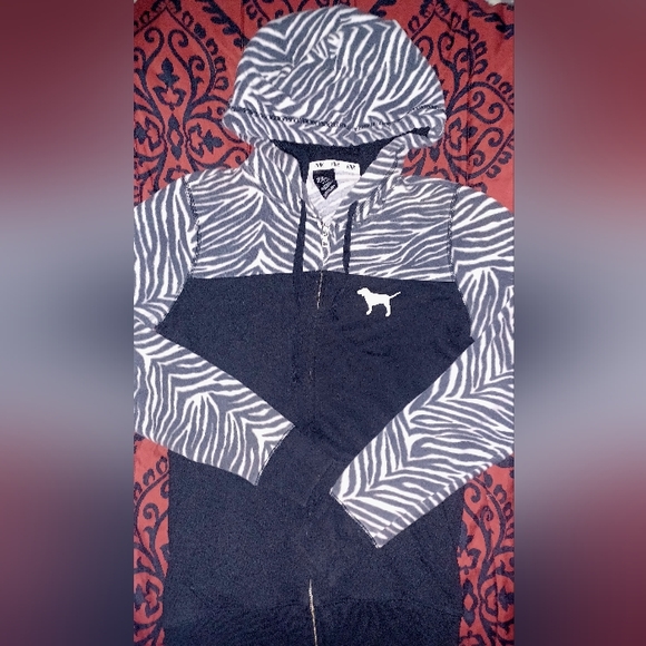 Like new Victoria's secret pink full zip hoodie size small - Picture 1 of 7